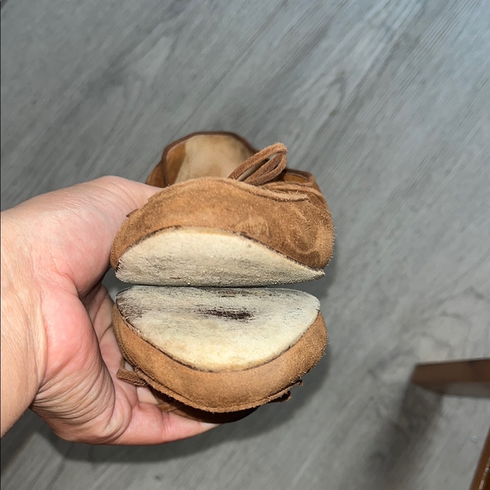 Ralph LaurenBrown Suede Loafers with Bow Detail - Picture 7 of 12